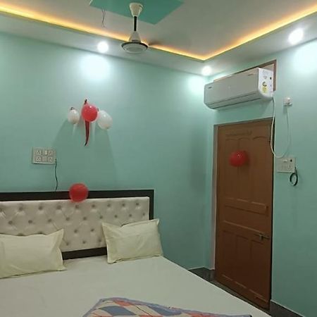Shiv Kashi Paying Guest House Varanasi Bagian luar foto
